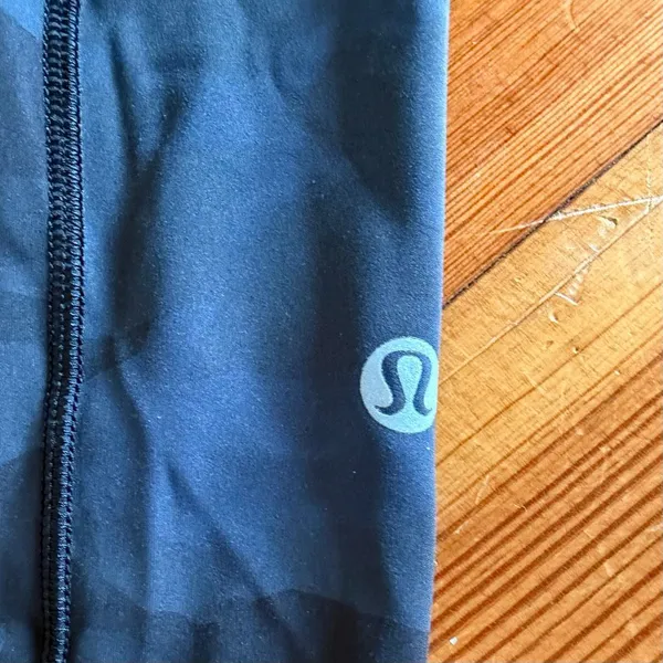 Lululemon Fast and Free Tight II 25" in Incognito Camo Multi Grey Size 4 - Image 7