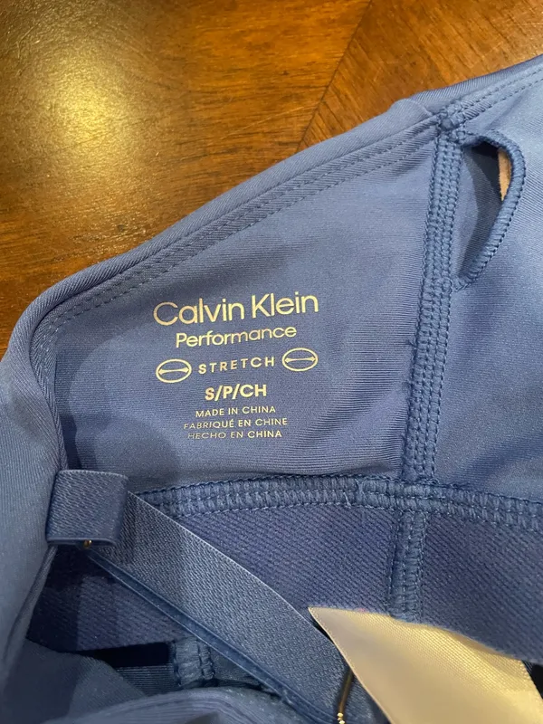 Calvin Klein Workout Top - Image 3
