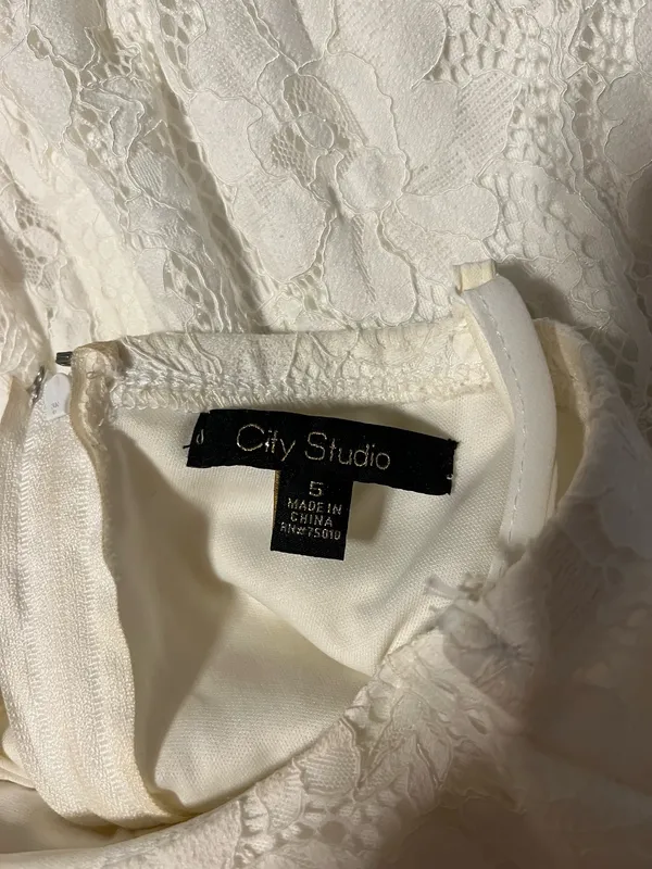 City Studios White lace dress - Image 3