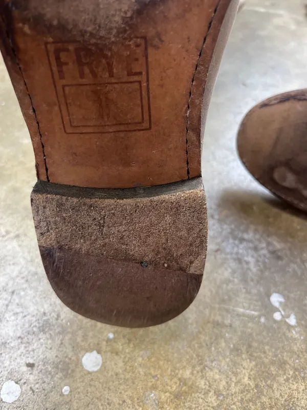 Frye Paige Tall Leather Riding Boots in Light Taupe (with flaw) Size: 9 1/2B - Image 6