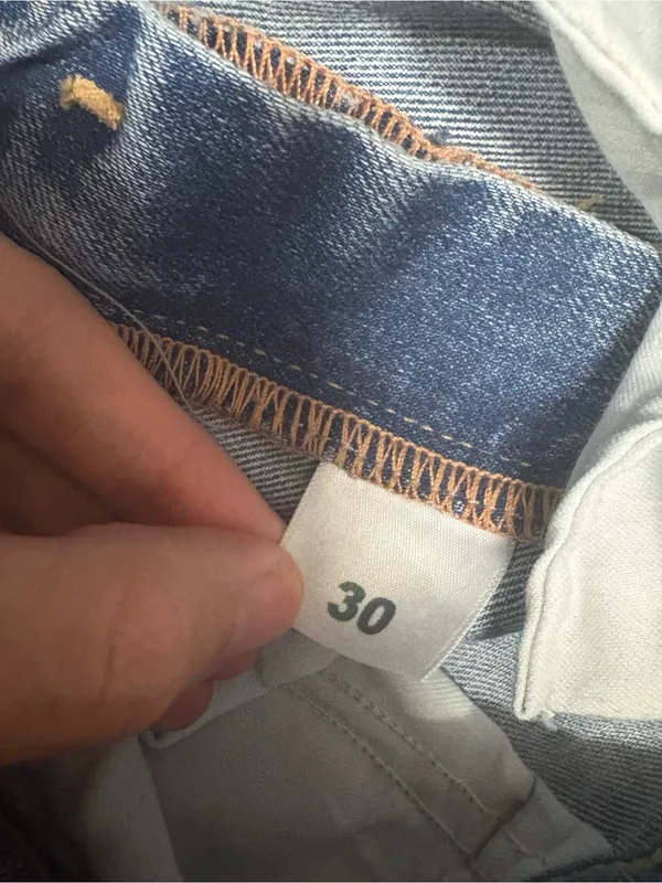 We The Free “Free People” Curvy Vintage High Rise Flare Denim Jeans Size 30 - Image 5