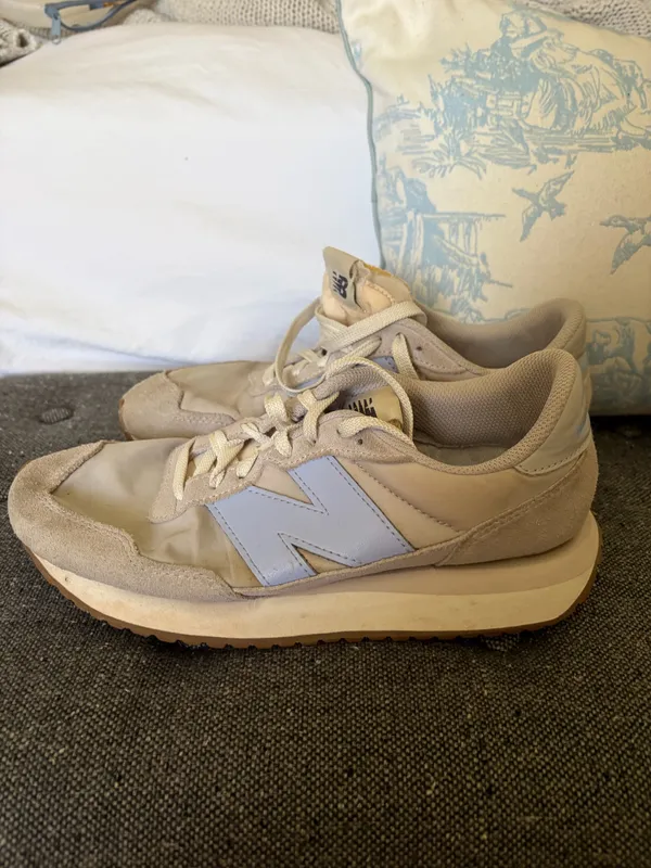 New Balance 237 Sneakers  - Image 2