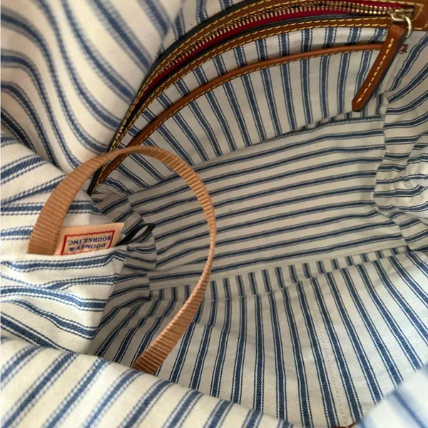 DOONEY & BOURKE WAYFARER BAG TAN HOBO BOHO 12x13”‎ 10” Handle Drop T - Image 10
