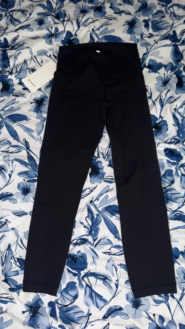 Lululemon Wunder Train 23” Leggings - Image 2