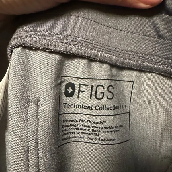 FIGS Graphite Zamora Joggers Technical Collection Size Small Tall - Image 4