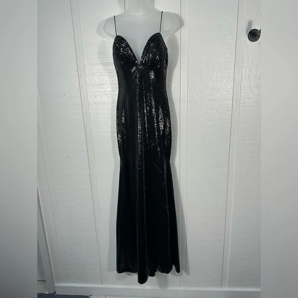 MAC DUGGAL Black Sequined Spaghetti Strap Mermaid Dress Size 4 NWOT - Image 2