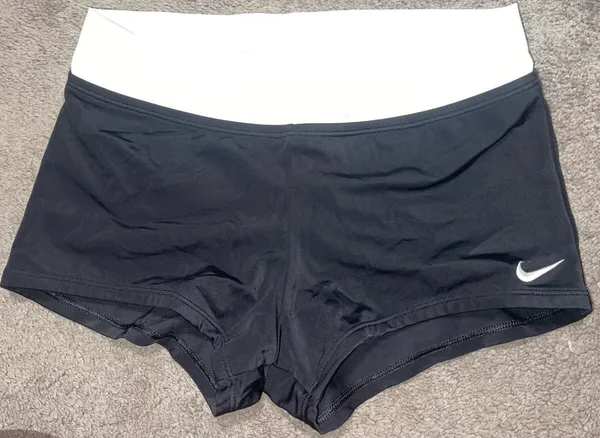 Nike Spandex Shorts - Image 2