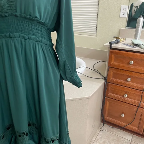 BALTICBORN pippA Women Emerald‎ Green Tiered Ruffle Maxi Dress Long Sleeve LAre - Image 4