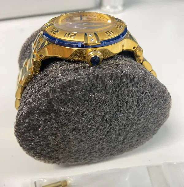 Watch - Image 3