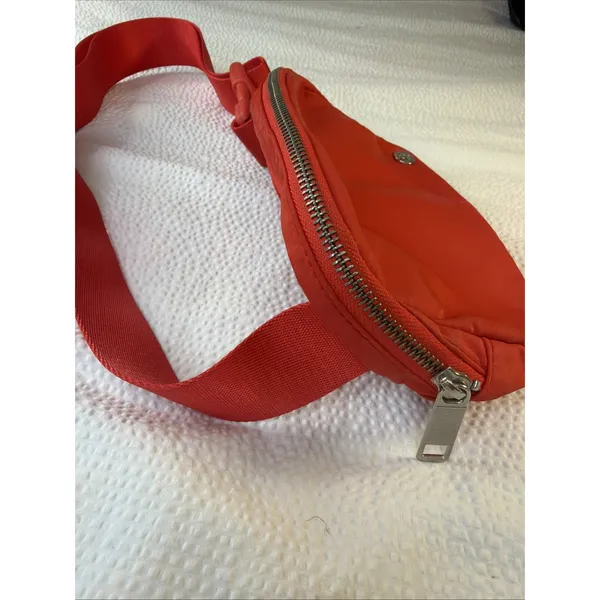 lululemon Everywhere Belt Bag Red Nylon Fanny Pack Crossbody - Image 3