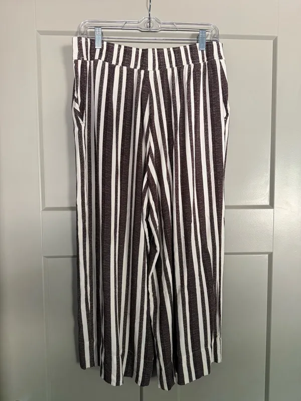 H&M Crop Wide Leg Pants - Image 3