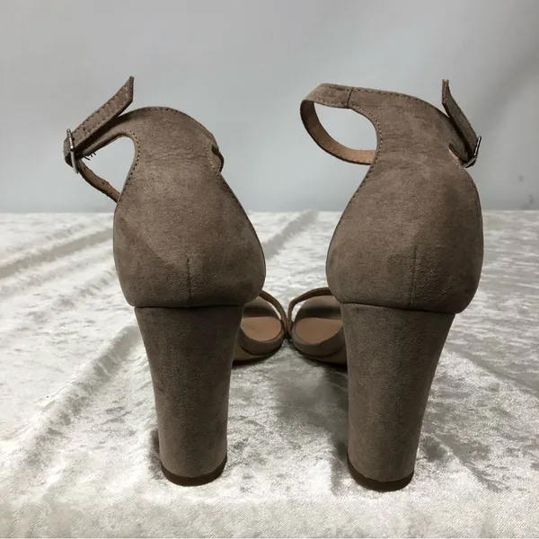 Steve Madden Madden Girl 3 Inch Strap Beella Heels 7.5 nude color - Image 3