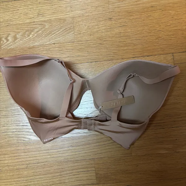 NEW Skims Wireless Lightly Padded T Shirt Bra in Ochre 36DDD - Image 3