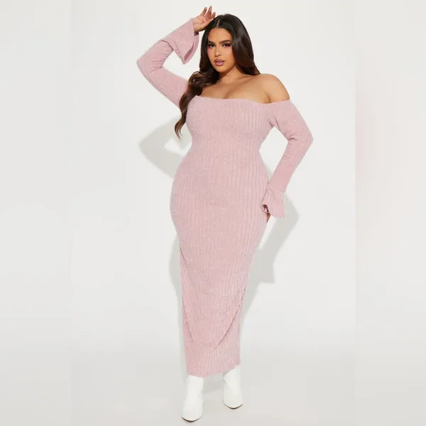 Mauve Pink Sweater Maxi Dress Size Medium - Image 4