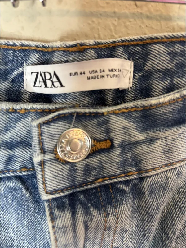 Zara Light Wash Flare Jeans Size EUR 44 / USA 34 - Image 2