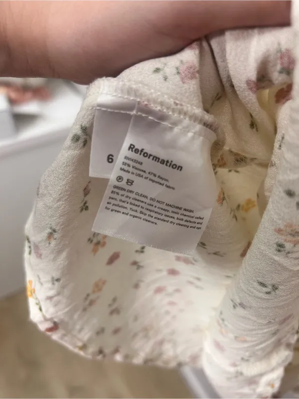 Reformation hooman long sleeve Cream Mini Dress with Dainty Floral Print size 6 - Image 6