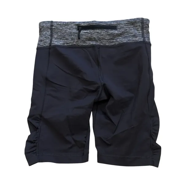 Lululemon‎ Athletica Grey Speed Track Ruched Bike Shorts Women's Size 4 - Image 3