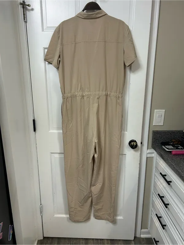 Serra Olive Short-Sleeve Button-Front Jumpsuit - Image 4