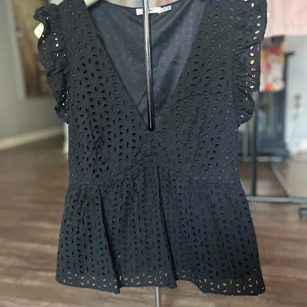 Chic Black Eyelet Ruffle Top - Image 4