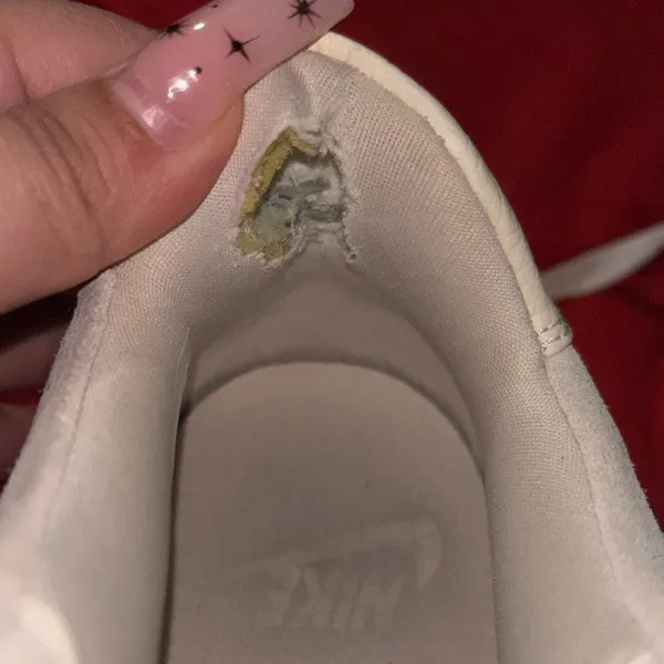 Nike Women's Cream and Black Sneakers - Image 6