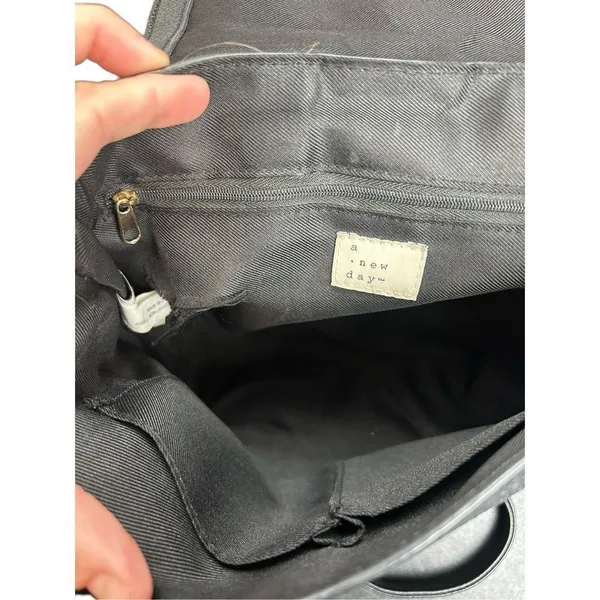 A New Day black faux leather convertible backpack Leather snap closure mini back - Image 9