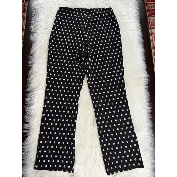 Anthropologie Black Daisy Print Mikayla Cropped Flare Pants - Image 7