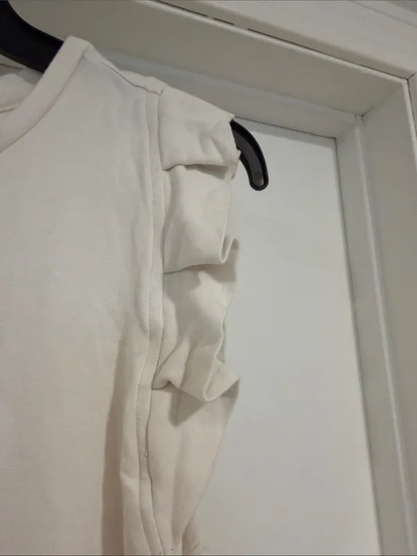 Ann Taylor Cream Ruffle Shoulder Crewneck Tank - Image 3