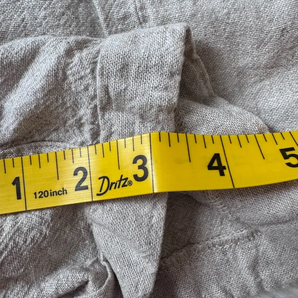Old Navy size XS linen blend high-rise shorts in cream - Image 8