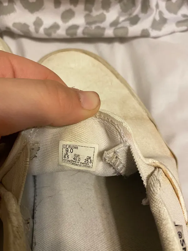 White Size 9 - Image 3