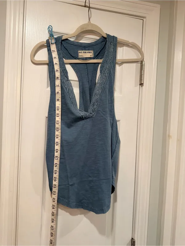 NWOT Free People We The Free Size XS Blue Crochet Trim Racerback Layer Tank Top - Image 7
