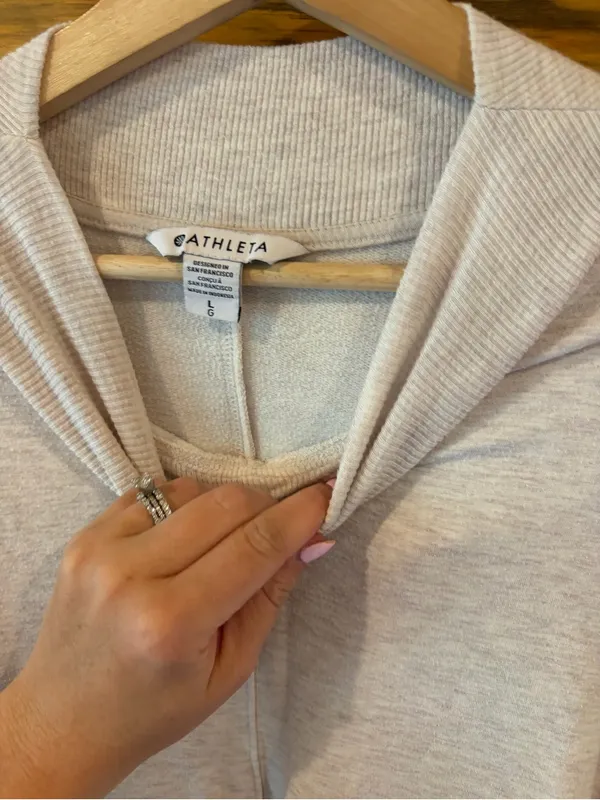 Athleta Apollo Crewneck Sweatshirt size Large - Image 4