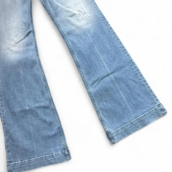 H&M Women’s Mid-Rise 70s Style Retro Casual Faded Wash Flared Denim Jeans — 29 - Image 3