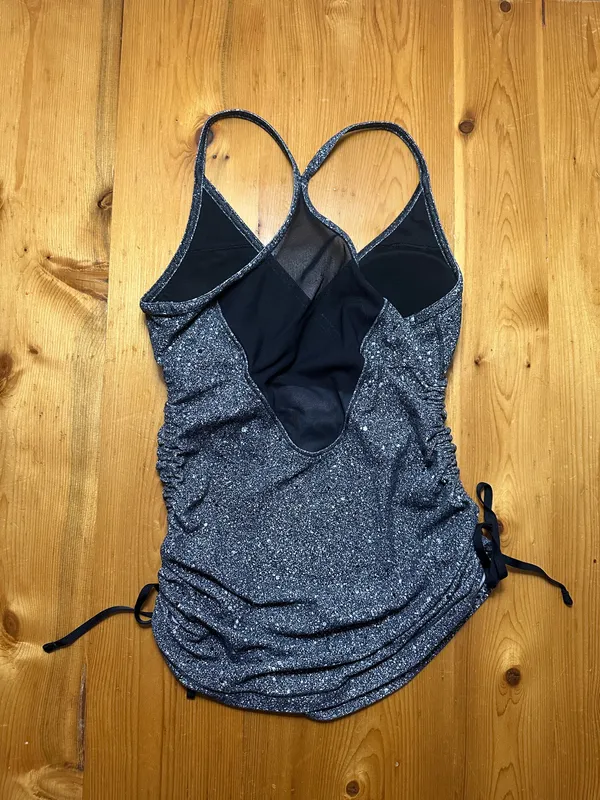 Lululemon tank with mesh - Image 2
