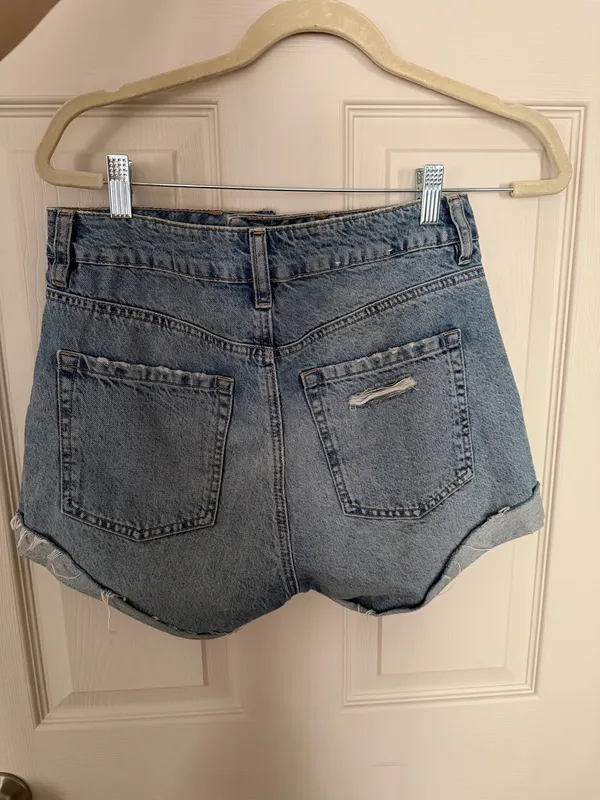 Garage Denim Shorts Distressed - Image 2