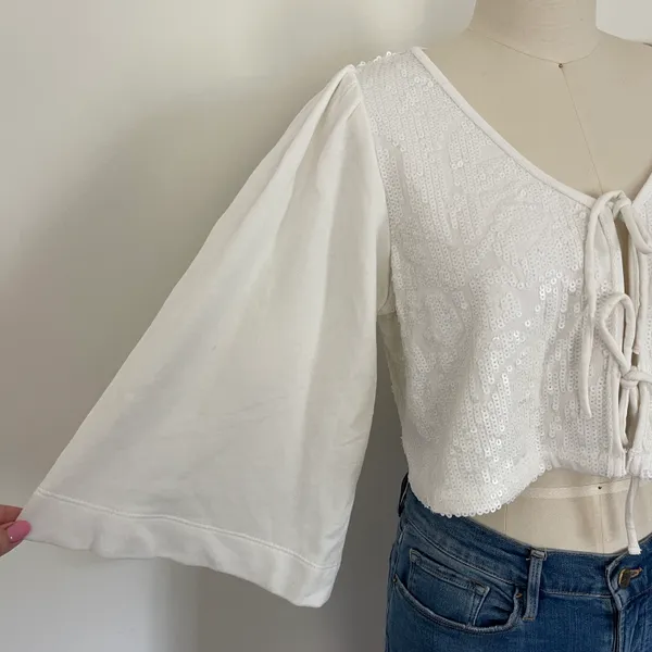 Anthropologie NWT  Sequin Tie Front Top - Image 7
