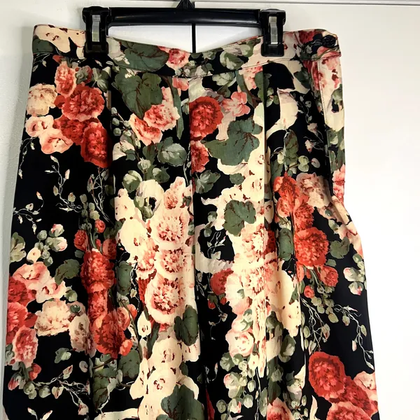 Anna Sui Wide Leg Floral Pants Size 6 black red green - Image 3
