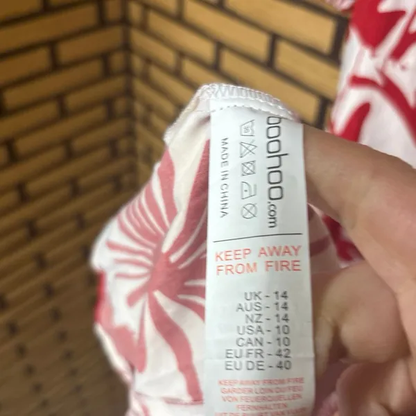 Boohoo White‎ And Red Floral Maxi Dress Size 10 - Image 7