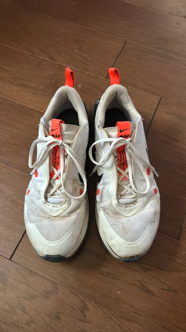 Nike Shoes - Image 2
