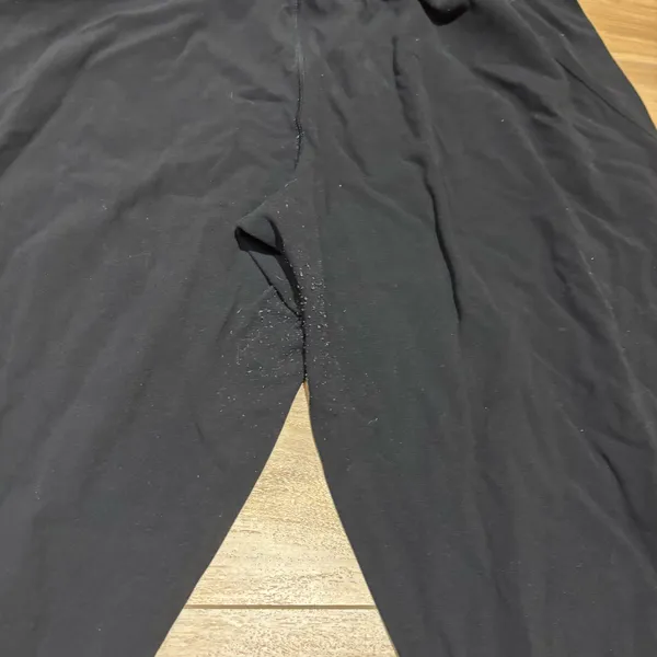 Athleta Salutation Jogger Black Medium - Image 4