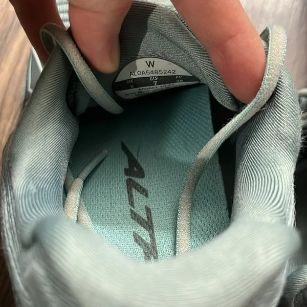 Altra Women’s TORIN‎ 5 LUXE Gray Blue Size 7 - Image 4