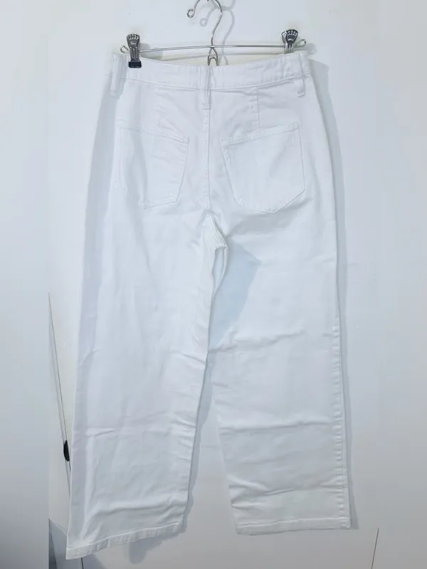 ON 34th White Wide Leg Jeans – Size 4 – Full Length Denim Pants - Image 7