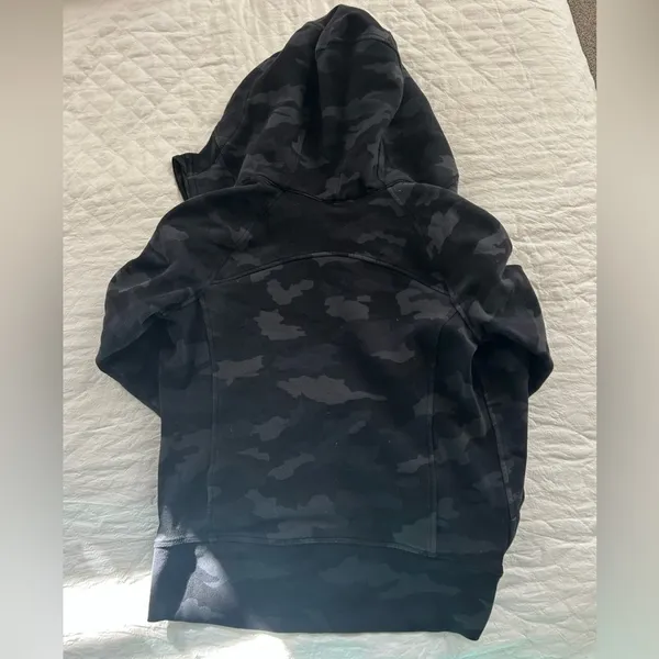 Lululemon Black Camo Scuba Hoodie - Image 4