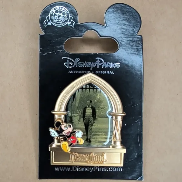 Disney parks Mickey Mouse A Walk in Walt's Footsteps Gold Arch trading pin NWT - Image 2