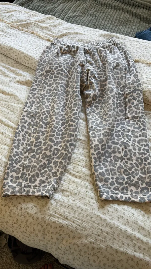 Aerie barrel sweatpants - Image 3