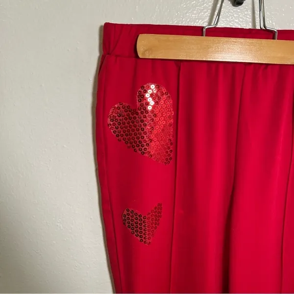 Women's Pull On Pant Red Sequin Hearts Slit Hem Back Stretch Mid - Image 5