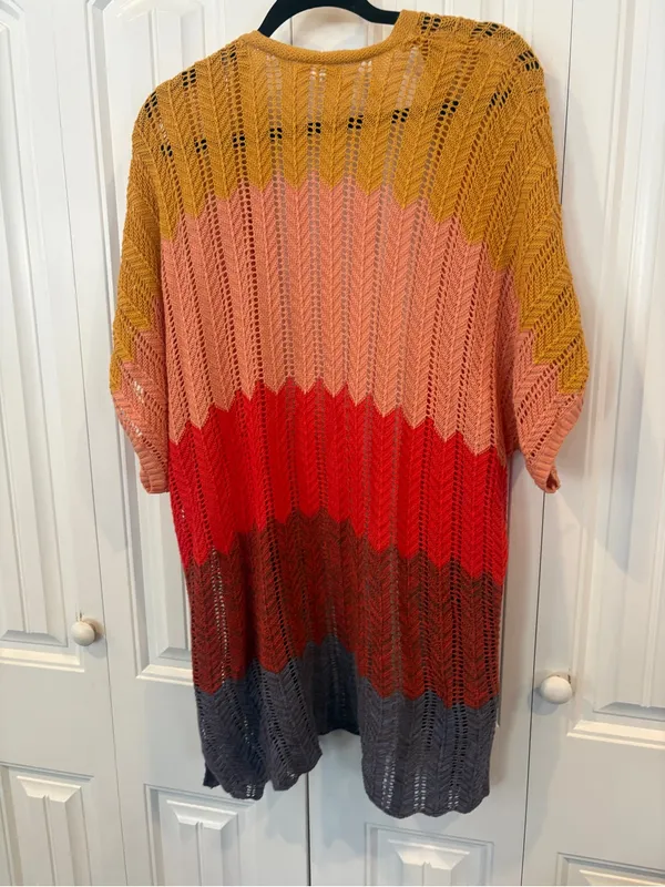 Maurice’s colorful short sleeve cardigan size medium - Image 2