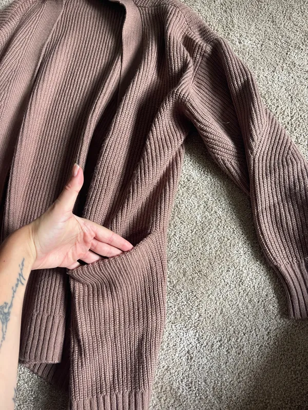 Brown cardigan Pink - Image 2
