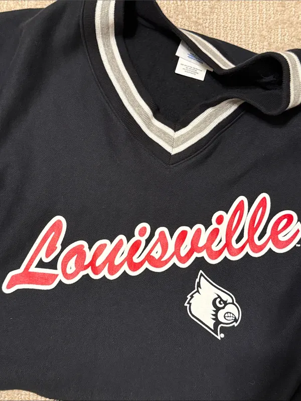 CHAMPION Louisville Reverse Weave V-Neck Pullover Sweatshirt Size Medium - Image 8