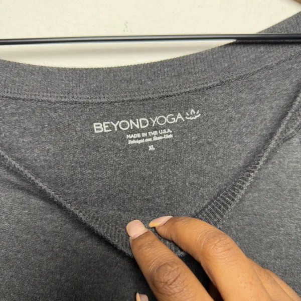 Beyond Yoga Women Modal Pullover Top XL Gray Moto Ribbed Elbow Raglan‎ Sleeve - Image 4
