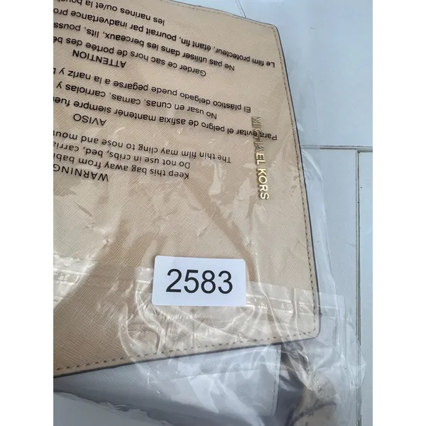 Michael Kors Crossbody Bag Selma White‎ Leather Satchel Purse - Image 10